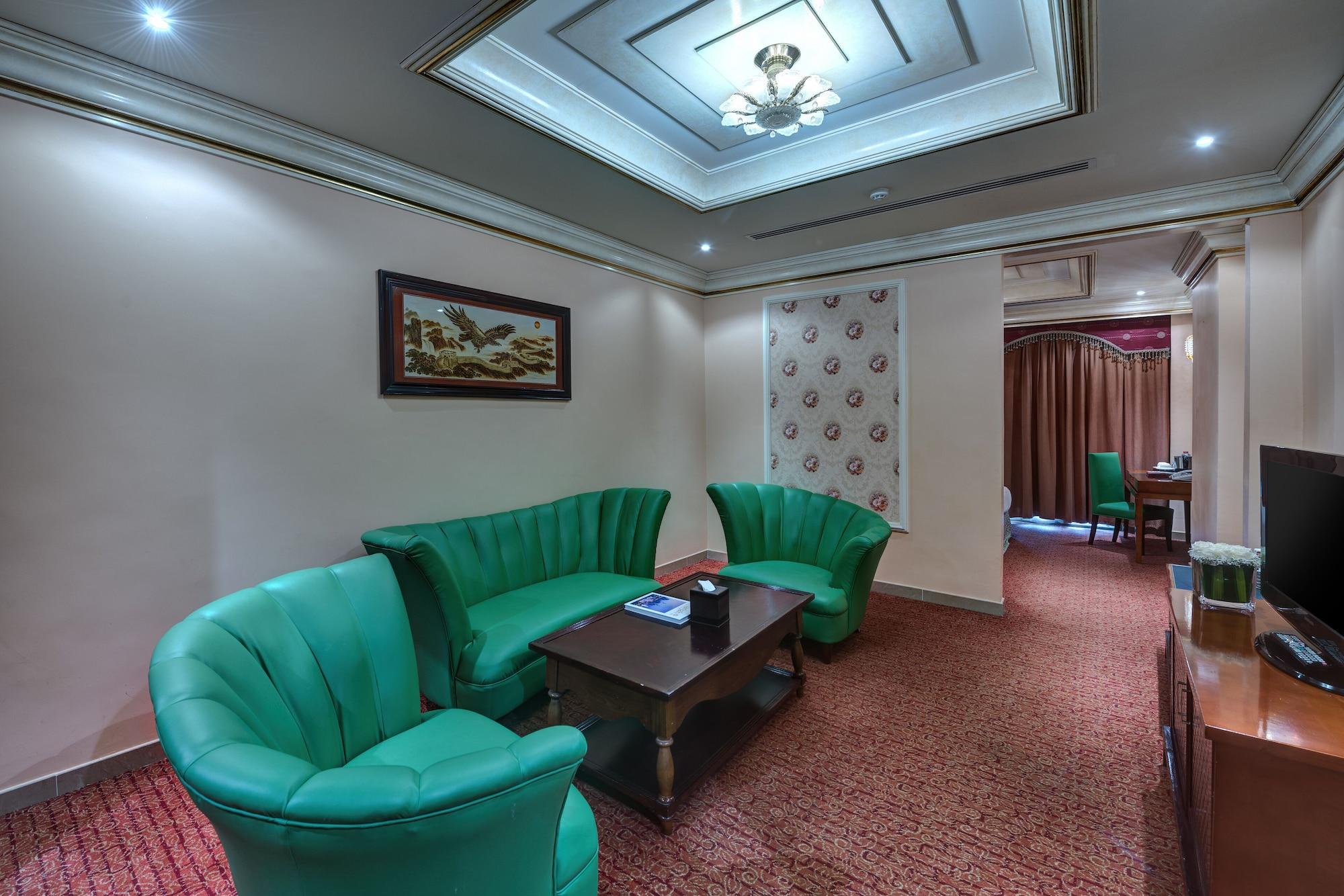 Sahara Beach Resort & Spa Sharjah Exterior photo Suite room