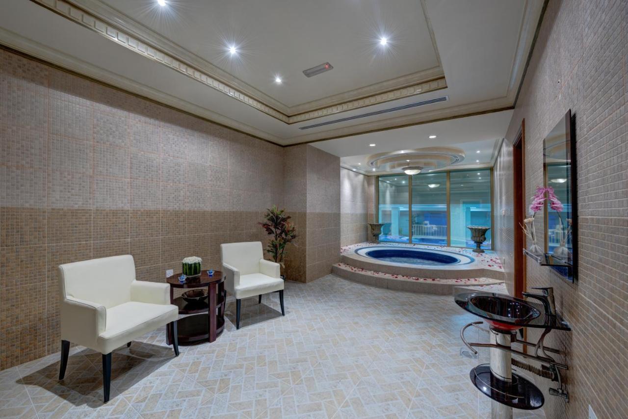 Sahara Beach Resort & Spa Sharjah Exterior photo A modern bathroom